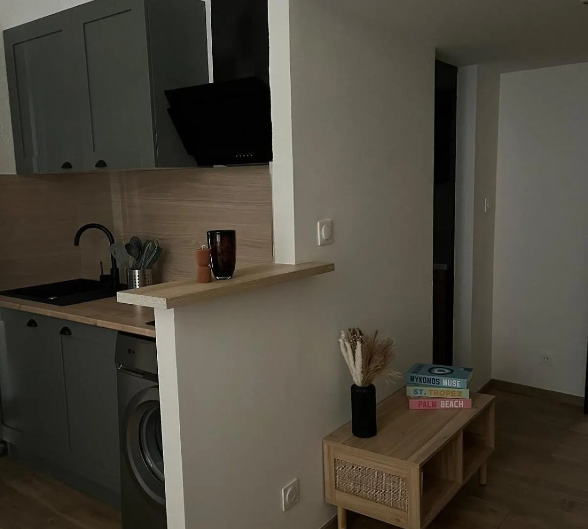 Studio 3-4 Personnes Proche Du Port ニース