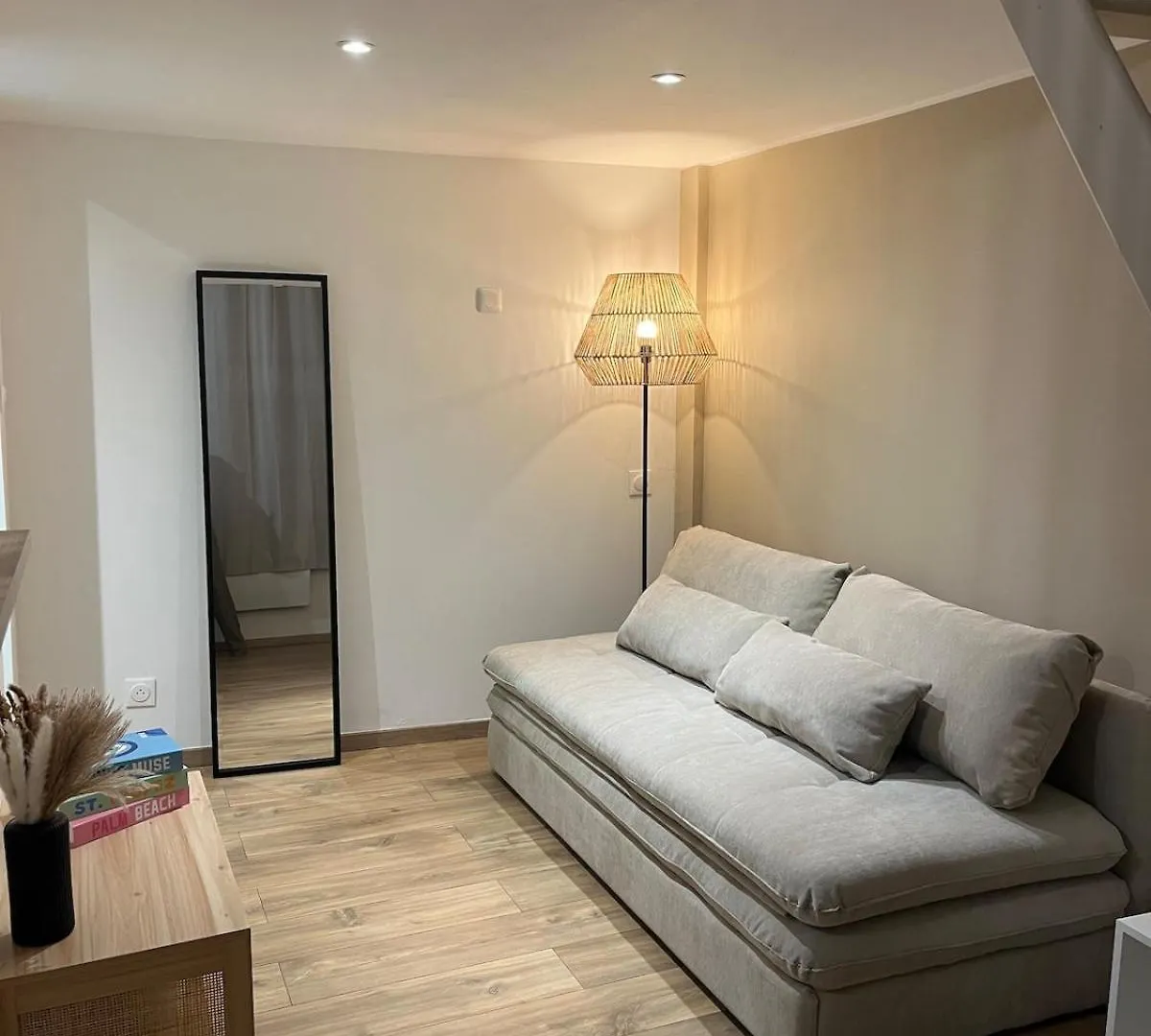 Studio 3-4 Personnes Proche Du Port ニース