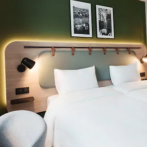 Hotell Campanile Prime - Nice Airport, Nice
